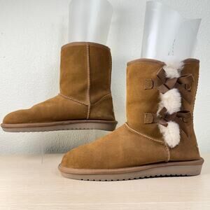 Koolaburra by Ugg Victoria Brown Leather Bow Lined Short Boots Vanilla Girl 9